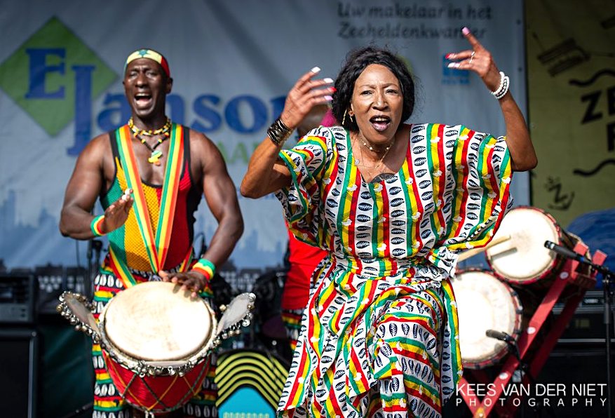 OPTREDEN AFRIKAANSE DRUMMERS – Djembe-Agogo